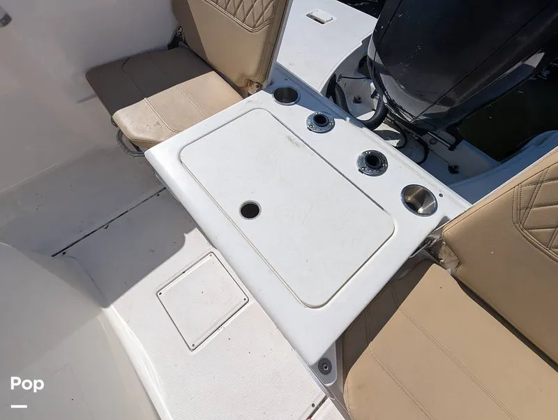 Slide: The Image of Bayliner Trophy 22 CC 2023 - 16402645