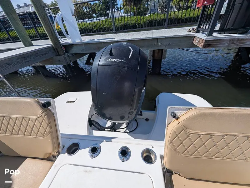 Slide: The Image of Bayliner Trophy 22 CC 2023 - 16402648