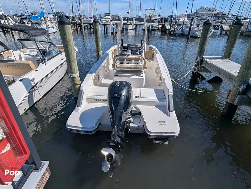 Slide: The Image of Bayliner Trophy 22 CC 2023 - 16402614