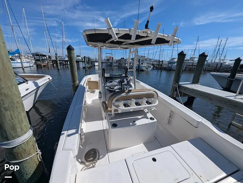 Slide: The Image of Bayliner Trophy 22 CC 2023 - 16402656