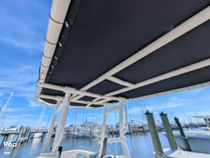 Slide: The Image of Bayliner Trophy 22 CC 2023 - 16402658