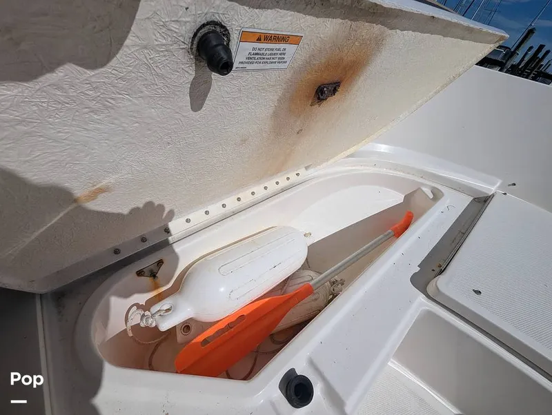 Slide: The Image of Bayliner Trophy 22 CC 2023 - 16402660