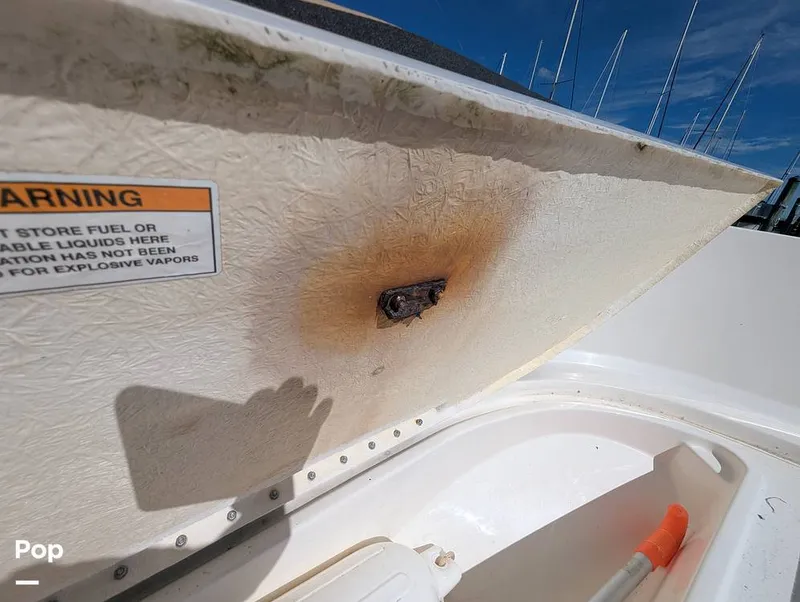 Slide: The Image of Bayliner Trophy 22 CC 2023 - 16402661