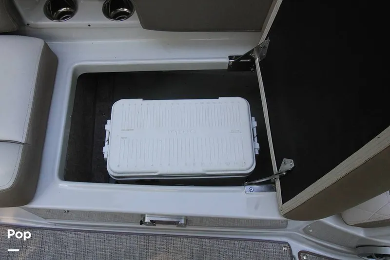 Slide: The Image of Built-in Cooler - 16492106