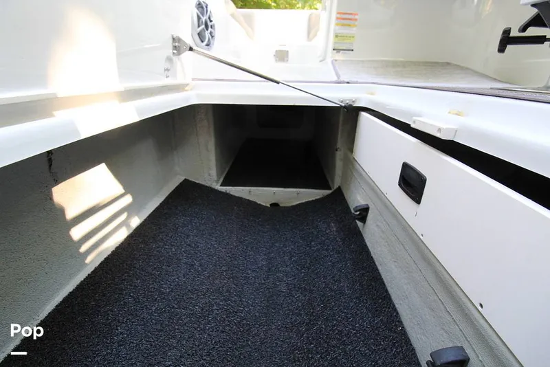 Slide: The Image of Ski Locker - 16492109