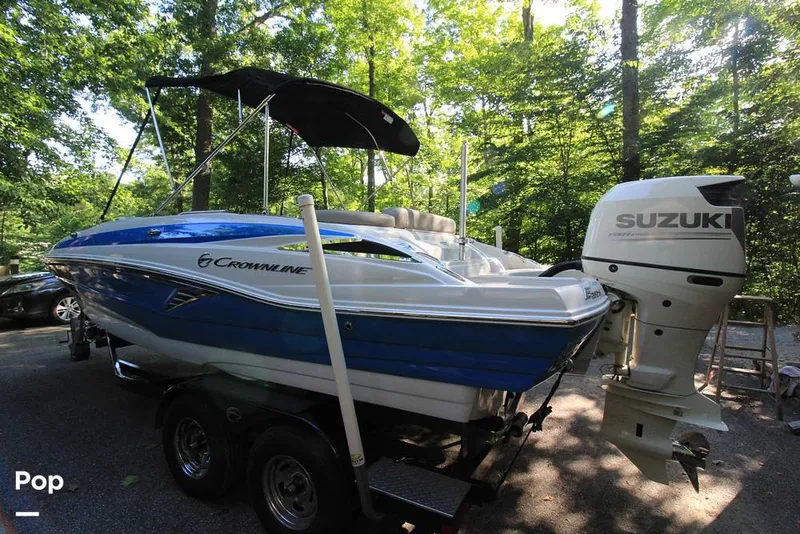Slide: The Image of 2019 Crownline 205XS - 16492114