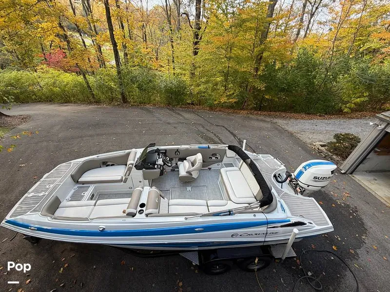 Slide: The Image of Crownline Boats e205xs 2019 - 16422157