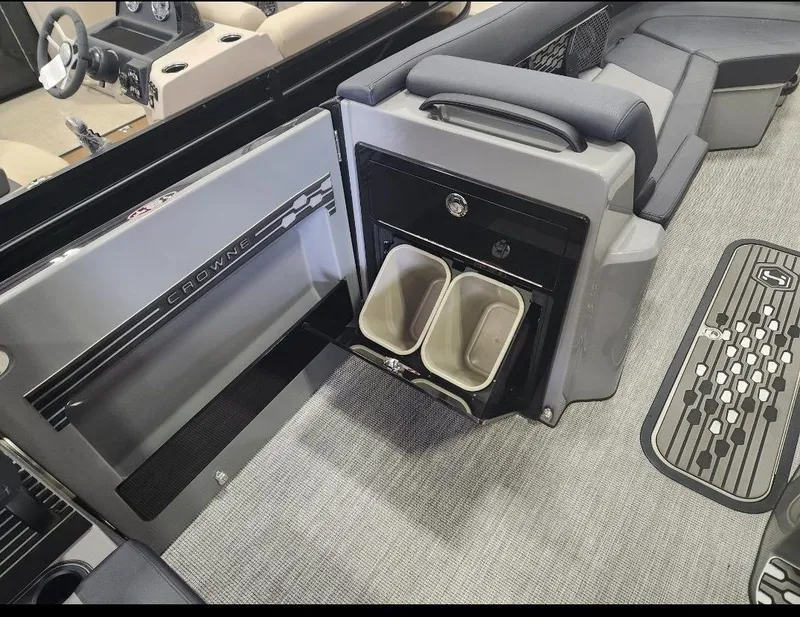 Slide: The Image of Harris Crowne 250 2024 - 4