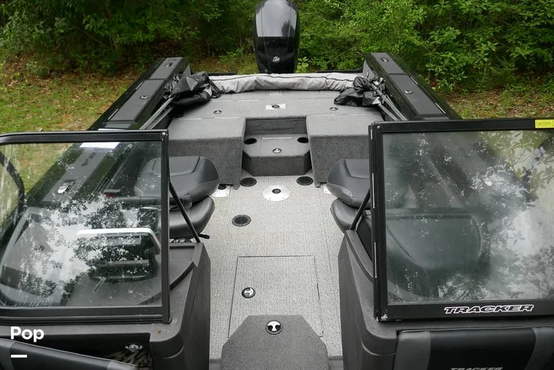 Slide: The Image of Tracker Targa V19 2022 - 16407211