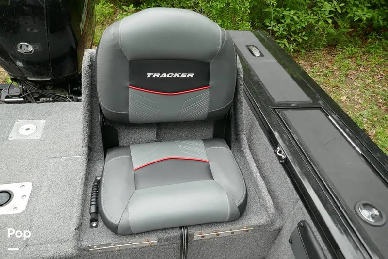 Slide: The Image of Tracker Targa V19 2022 - 16407217
