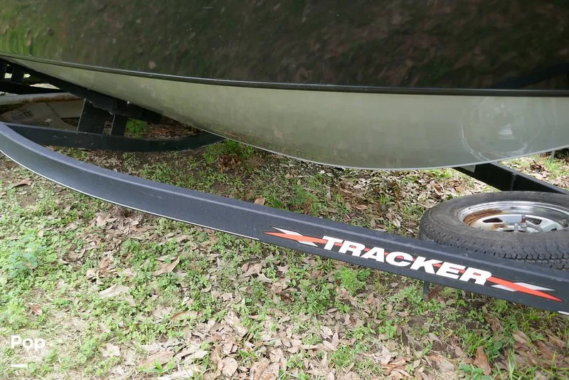 Slide: The Image of Tracker Targa V19 2022 - 16407248