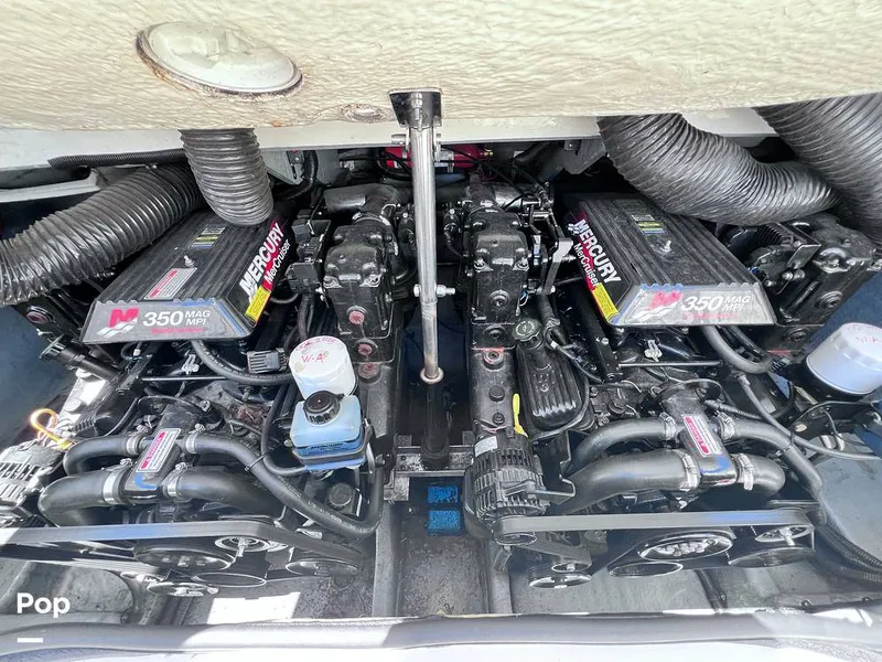 Slide: The Image of Sea Ray 280 Sun Sport 2000 - 16539255