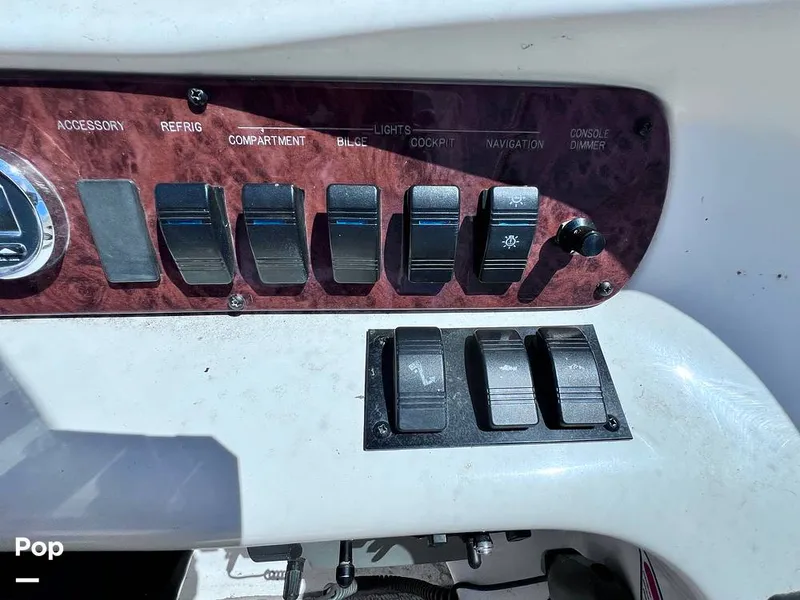 Slide: The Image of Sea Ray 280 Sun Sport 2000 - 16425460
