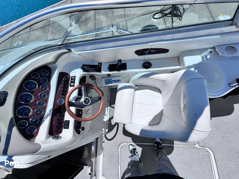 Slide: The Image of Sea Ray 280 Sun Sport 2000 - 16425467