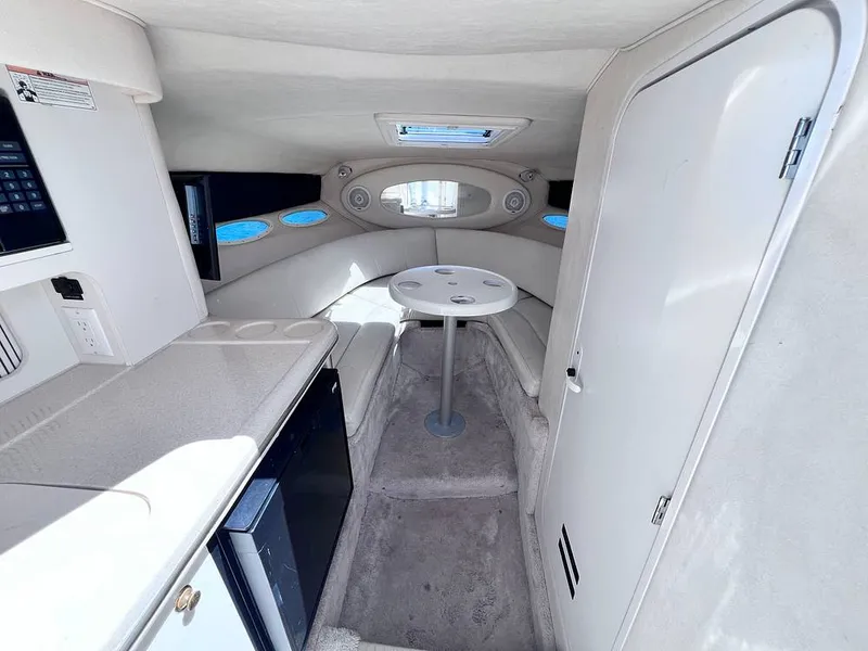 Slide: The Image of Sea Ray 280 Sun Sport 2000 - 16425435
