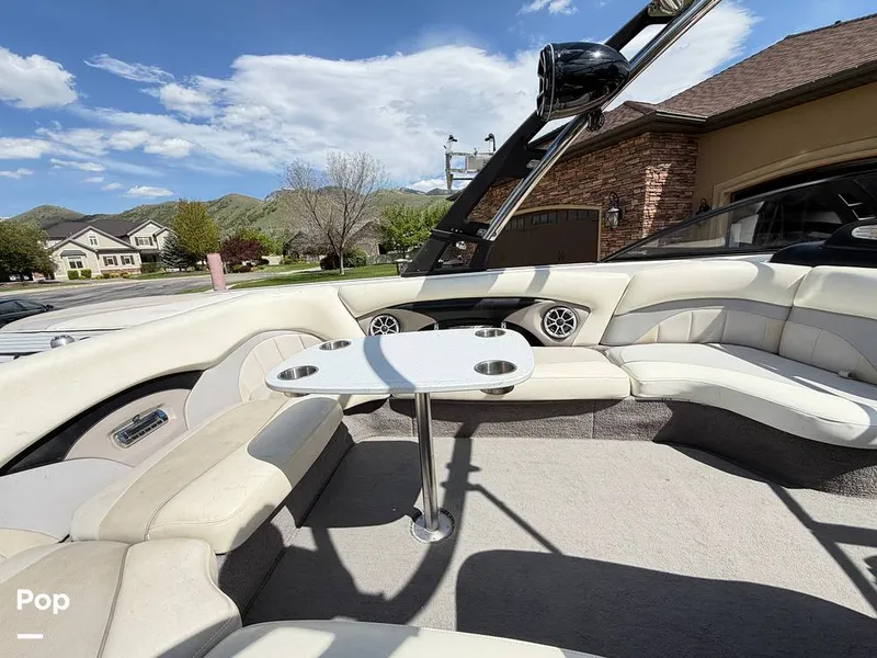 Slide: The Image of Malibu Wakesetter 23 LSV 2010 - 16413801