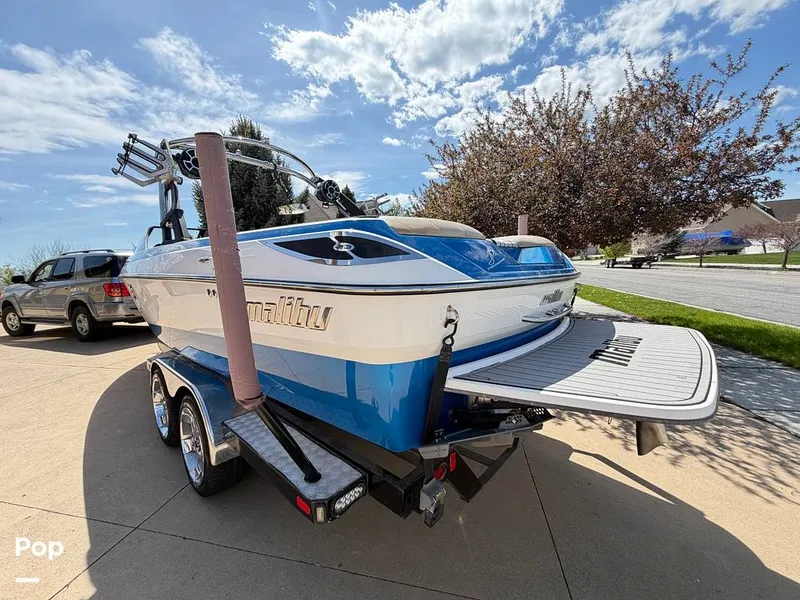 Slide: The Image of Malibu Wakesetter 23 LSV 2010 - 16476535