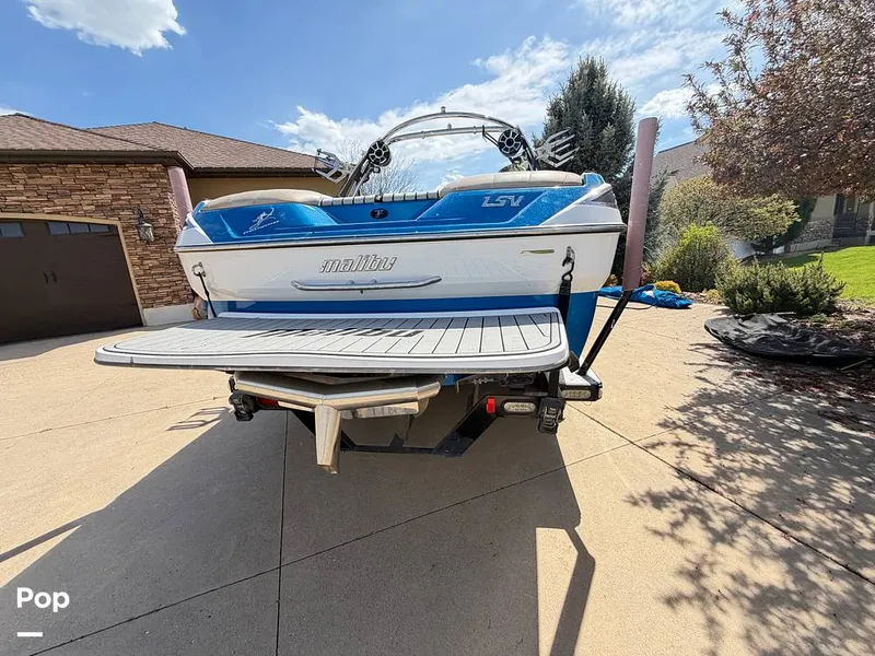 Slide: The Image of Malibu Wakesetter 23 LSV 2010 - 16476538