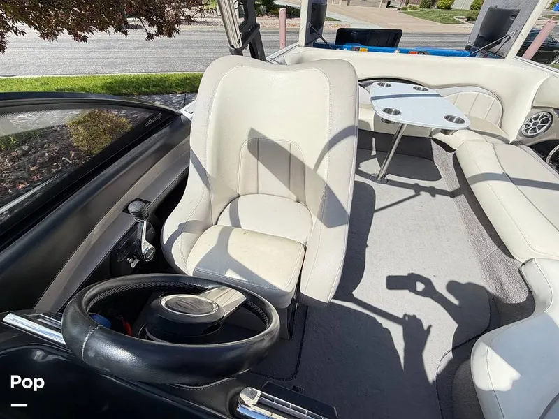 Slide: The Image of Malibu Wakesetter 23 LSV 2010 - 16413776