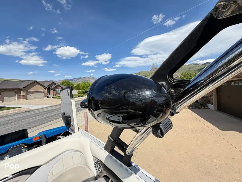 Slide: The Image of Malibu Wakesetter 23 LSV 2010 - 16476561