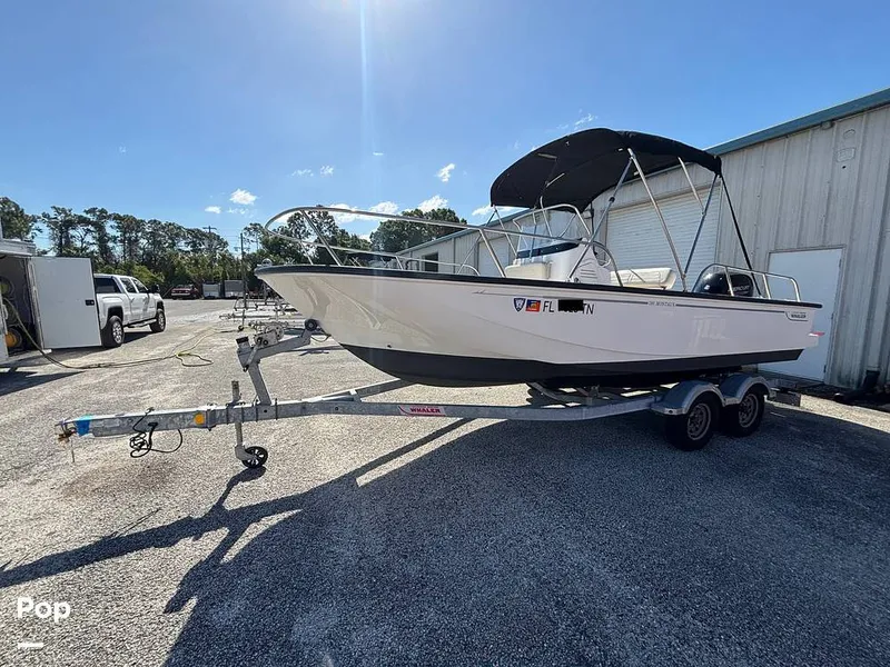 Slide: The Image of Boston Whaler Montauk 190 2023 - 16394990
