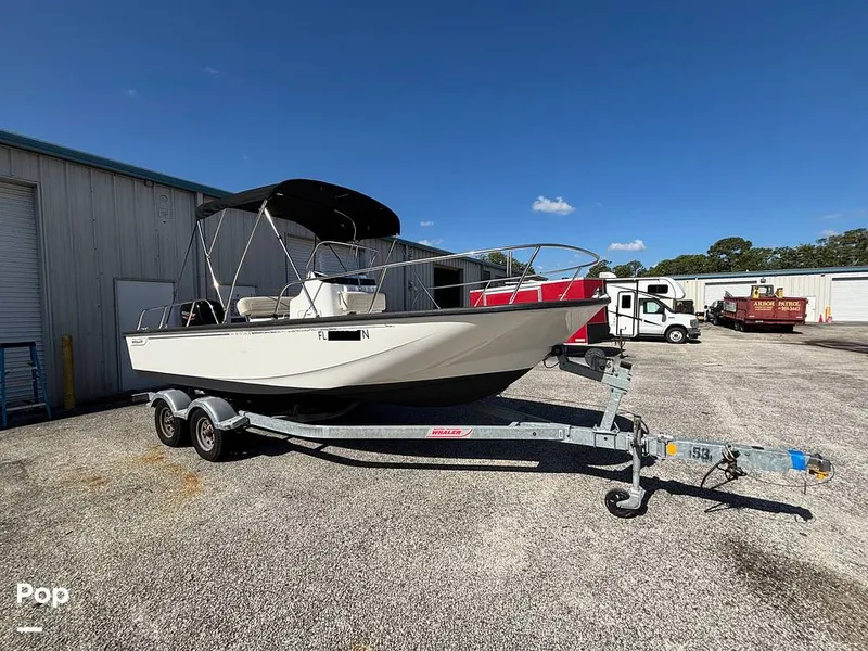 Slide: The Image of Boston Whaler Montauk 190 2023 - 16395010