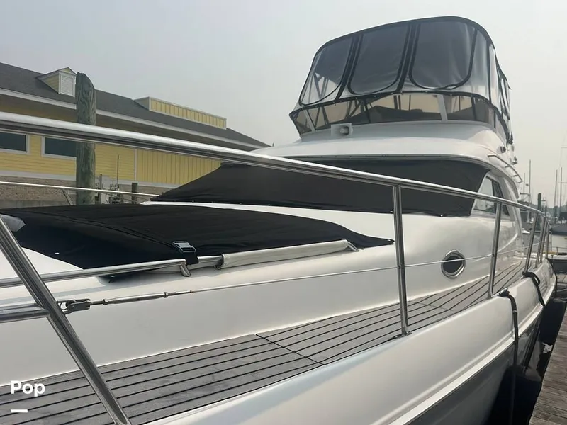 Slide: The Image of Sea Ray 400 Sedan Bridge 1999 - 16604426
