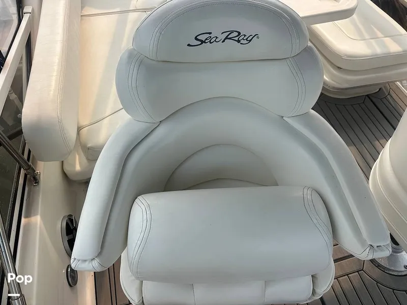Slide: The Image of Sea Ray 400 Sedan Bridge 1999 - 16604529