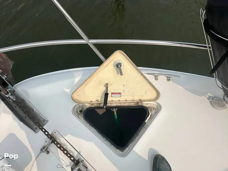 Slide: The Image of Sea Ray 400 Sedan Bridge 1999 - 16604447