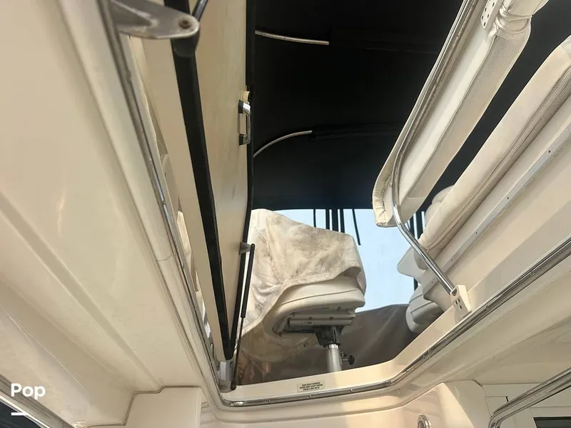 Slide: The Image of Sea Ray 400 Sedan Bridge 1999 - 16604499