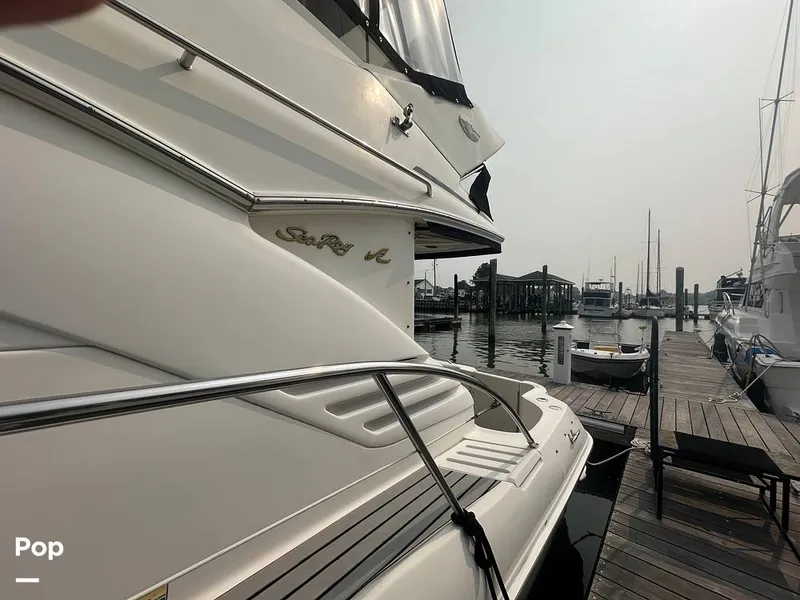 Slide: The Image of Sea Ray 400 Sedan Bridge 1999 - 16604429