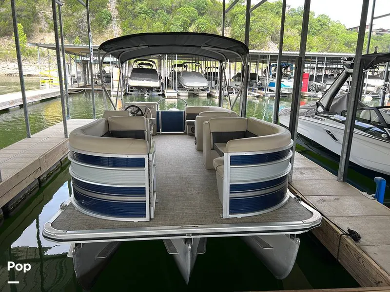 Slide: The Image of Harris Cruiser 230 2022 - 16426384