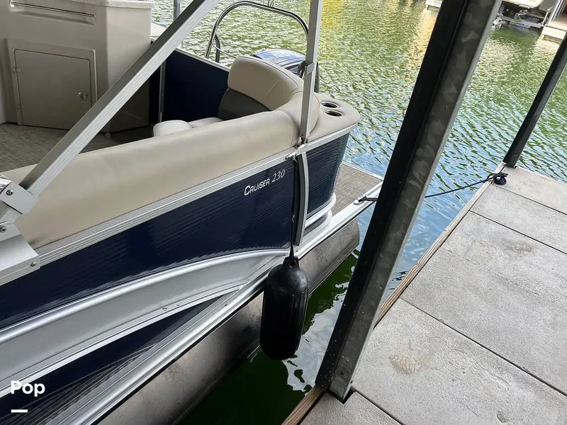 Slide: The Image of Harris Cruiser 230 2022 - 16426420