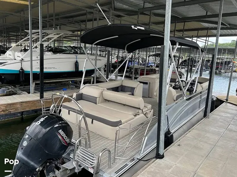 Slide: The Image of Harris Cruiser 230 2023 - 16430021