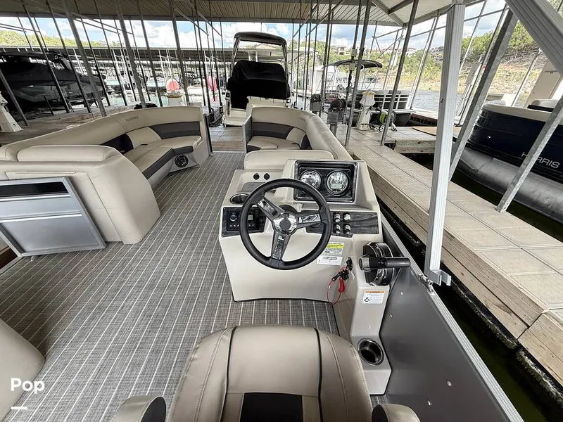 Slide: The Image of Harris Cruiser 230 2023 - 16814641
