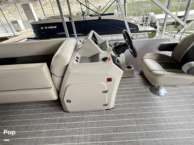 Slide: The Image of Harris Cruiser 230 2023 - 16814687