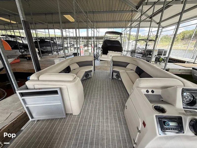 Slide: The Image of lounge seaing - 16814655