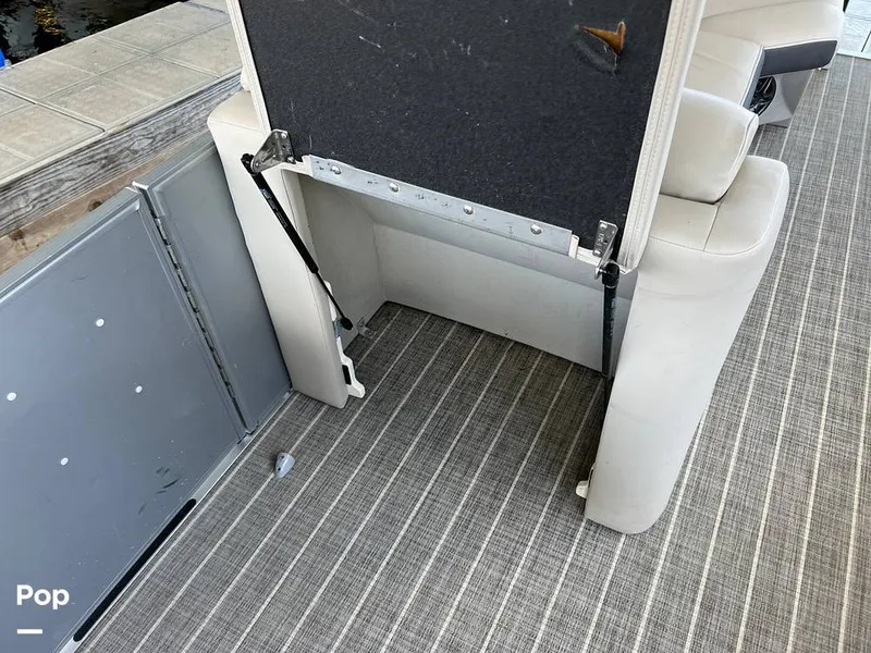 Slide: The Image of Harris Cruiser 230 2023 - 16684847