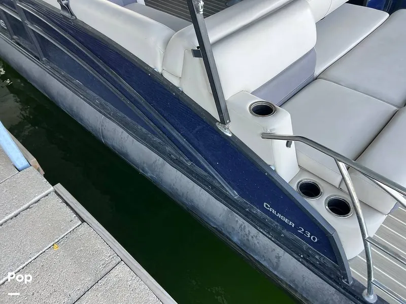 Slide: The Image of Harris Cruiser 230 2022 - 16407179