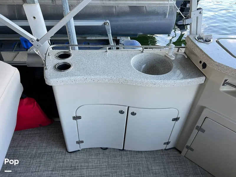 Slide: The Image of Harris Cruiser 230 2022 - 16407011