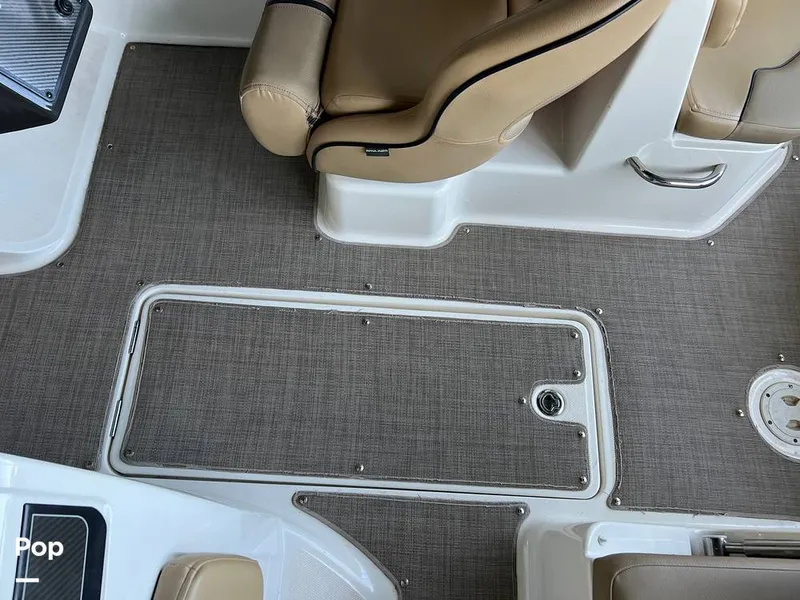 Slide: The Image of Bayliner VR6 OB 2022 - 16642720