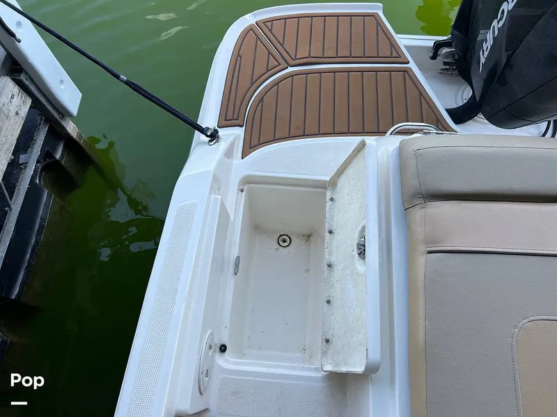 Slide: The Image of Bayliner VR6 OB 2022 - 16642741