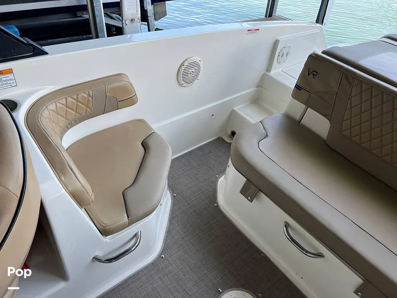 Slide: The Image of Bayliner VR6 OB 2022 - 16642718