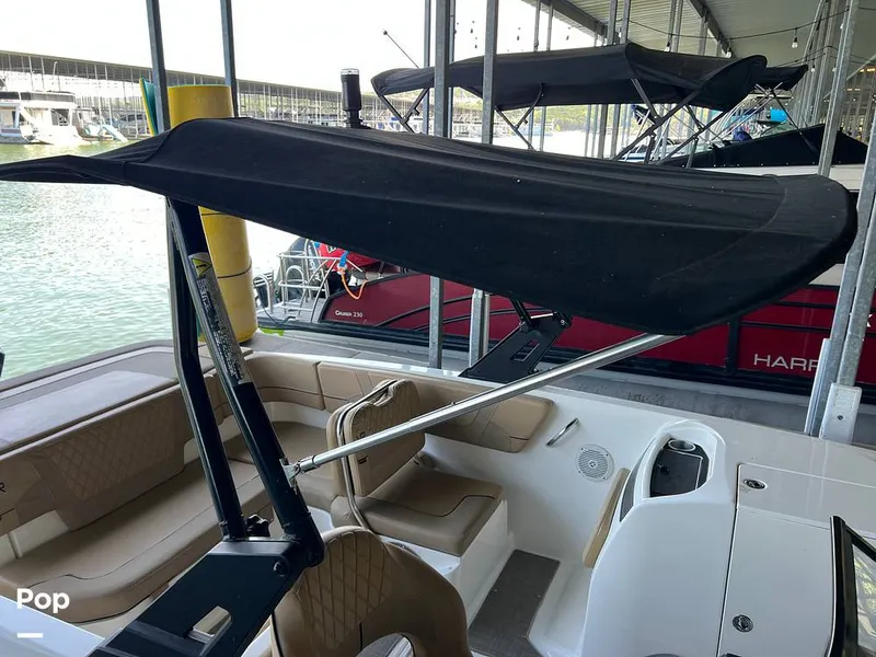 Slide: The Image of Bayliner VR6 OB 2022 - 16642752