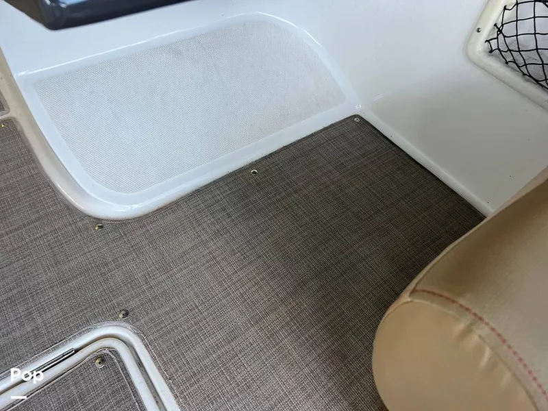 Slide: The Image of Bayliner VR6 OB 2022 - 16642709