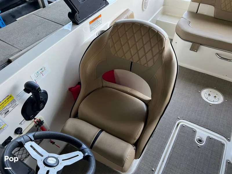 Slide: The Image of Bayliner VR6 OB 2022 - 16642714