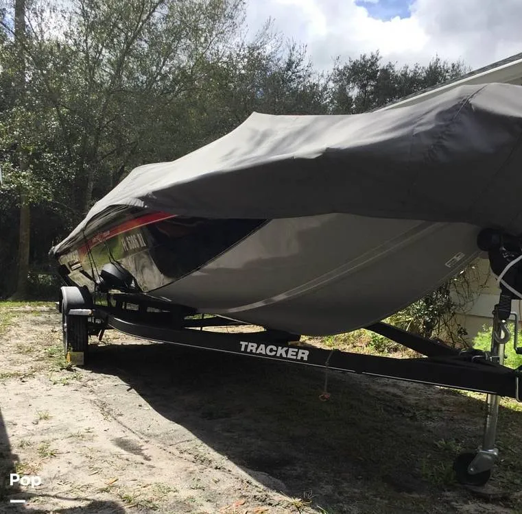 Slide: The Image of Bass Tracker 190tx 2018 - 16419268