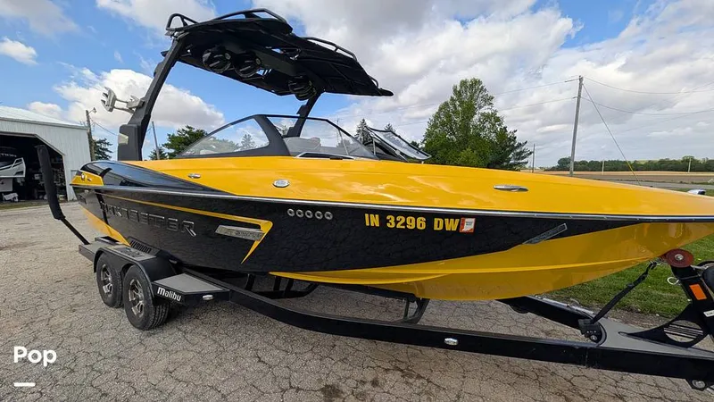 Slide: The Image of Malibu Wakesetter 23 LSV 2015 - 16413951