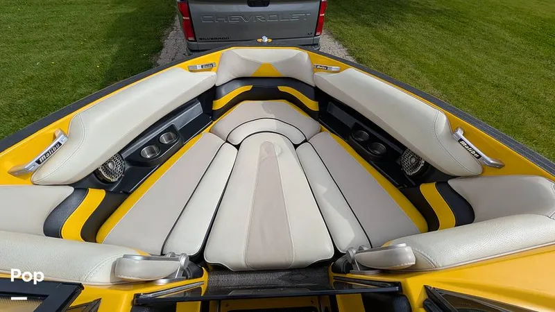 Slide: The Image of Malibu Wakesetter 23 LSV 2015 - 16413970