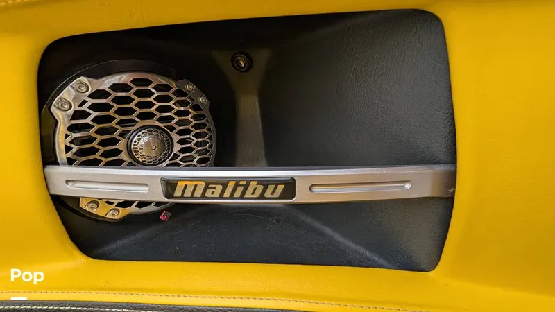 Slide: The Image of Malibu Wakesetter 23 LSV 2015 - 16413991